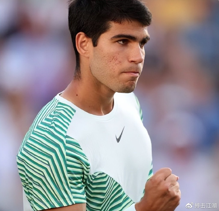 詹姆斯依然 詹姆斯依然