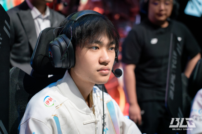 方面的分歧 方面的分歧